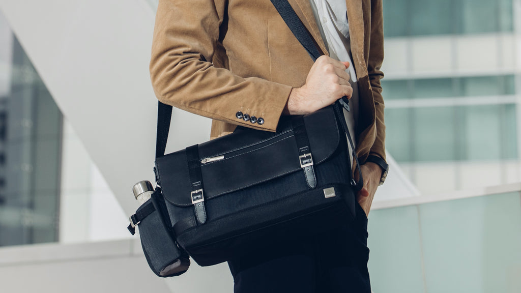 Water Bottle Holder for Carta Messenger Bag us.moshi (US)